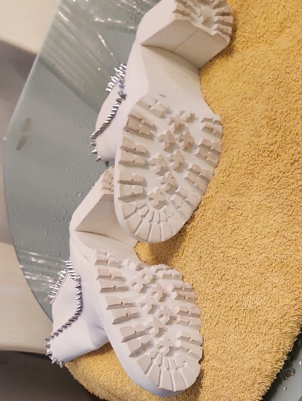 Jessica Simpson White Spike-Trim Ankle Boots